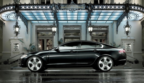 Photograph Nigel Harniman Jaguar Xf on One Eyeland